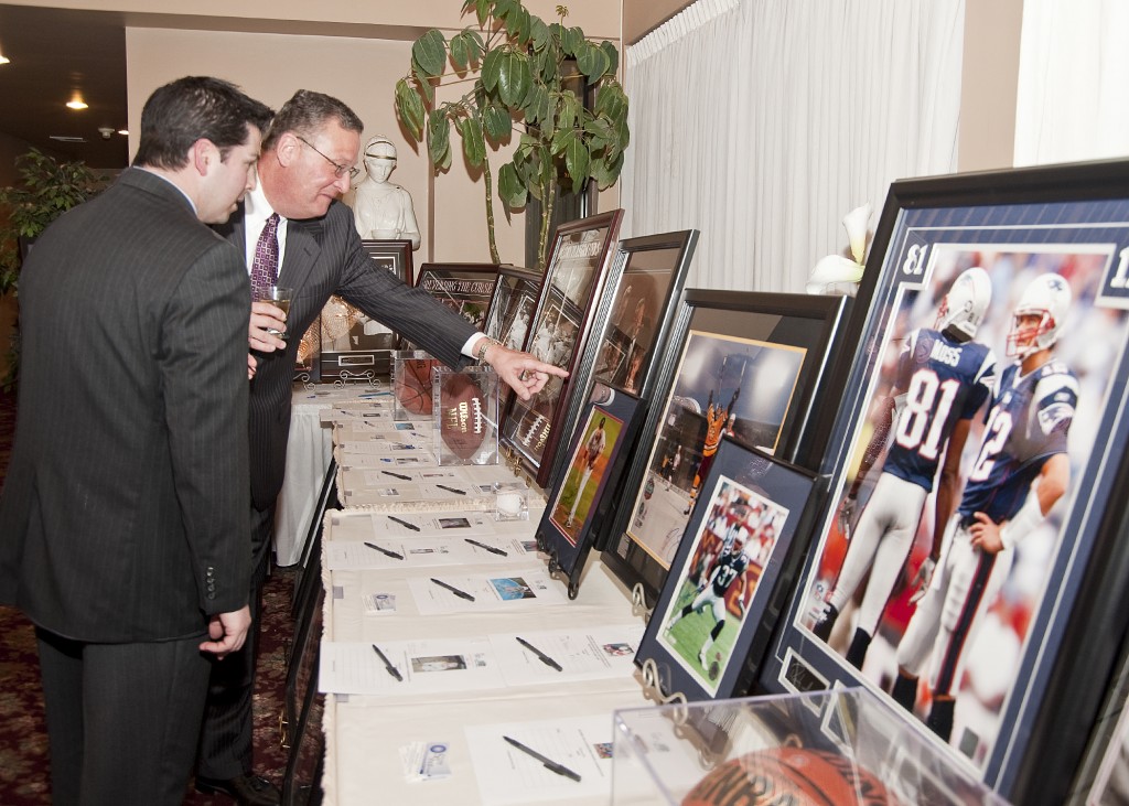 silent auction ideas | Charity Fundraising